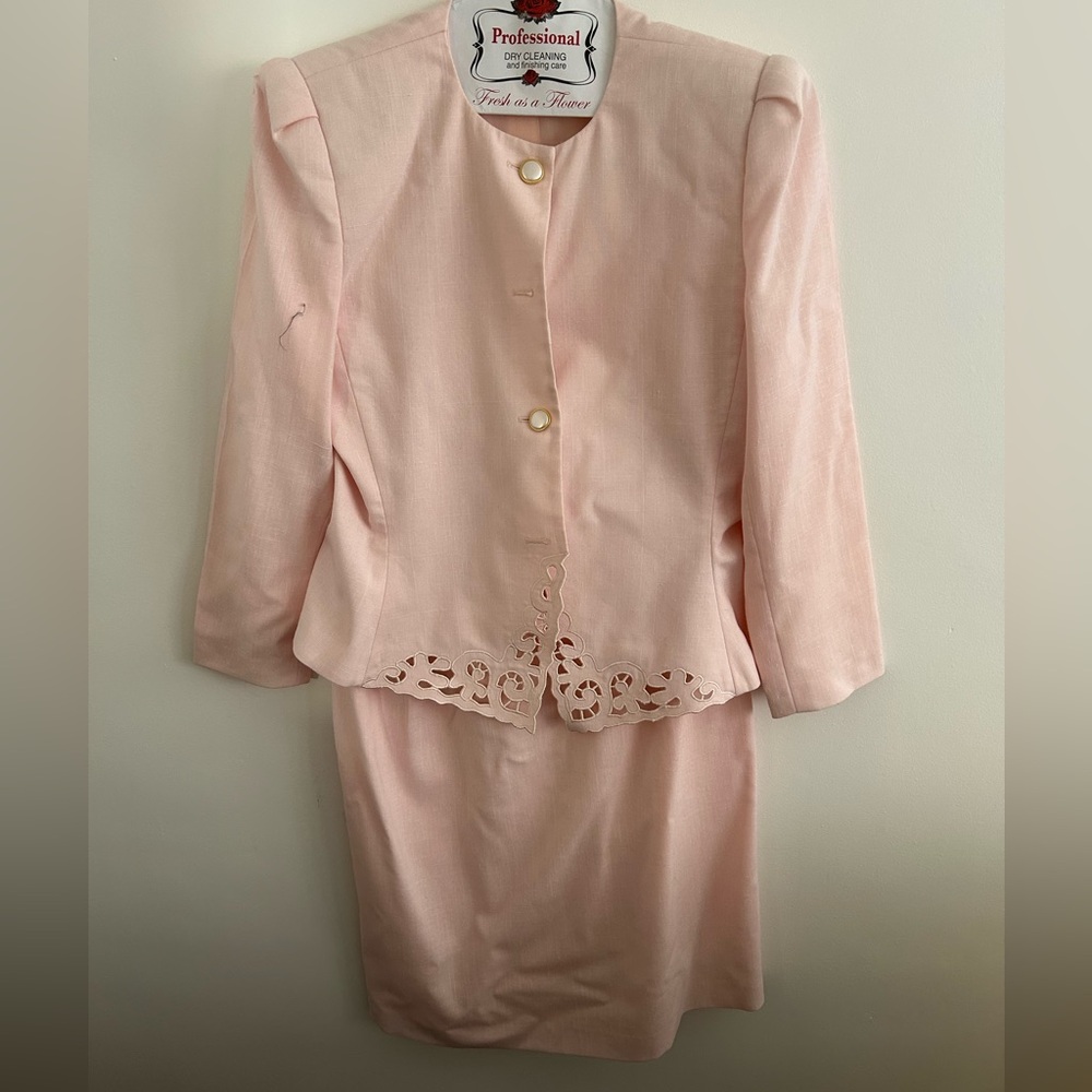 Classic Carolyne Barton Pink Women's Blazer and Skirt Set